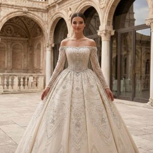 image-2534930