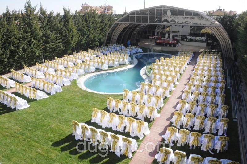 Öncü Sosyal Tesisleri