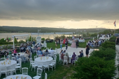 Limon Cafe Kır Düğünü