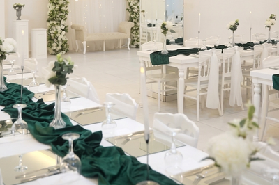 Lovent Davet Evi