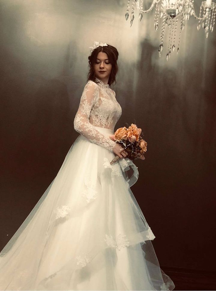 SET 25 Prenses Kesim Vintage Sırt Dekolteli Gelinlik