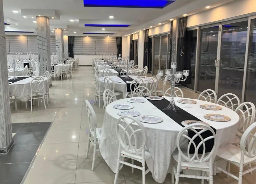 Taşra Düğün Salonu