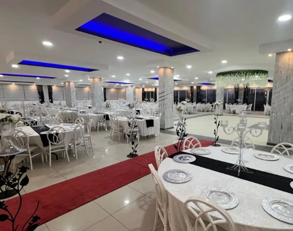 Taşra Düğün Salonu