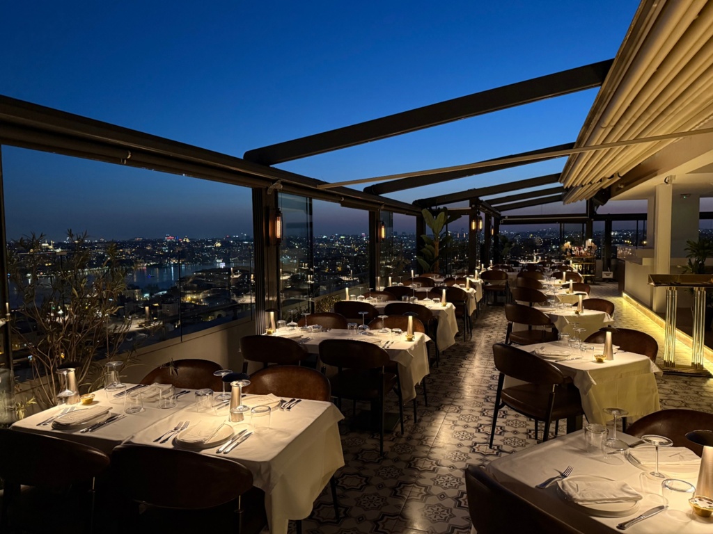 Vetiver İstanbul Rixos Pera