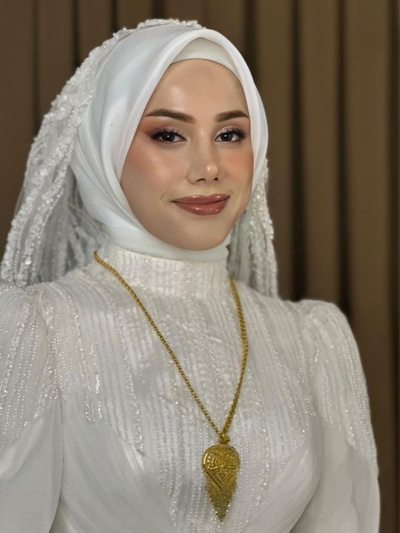 Makeup Bahar Alphan - 2605411