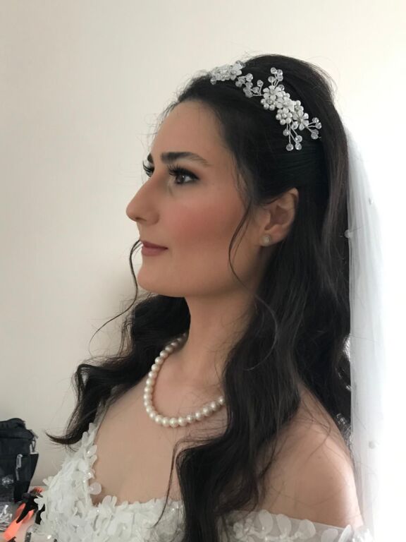 Make-up Artist By Fatoş