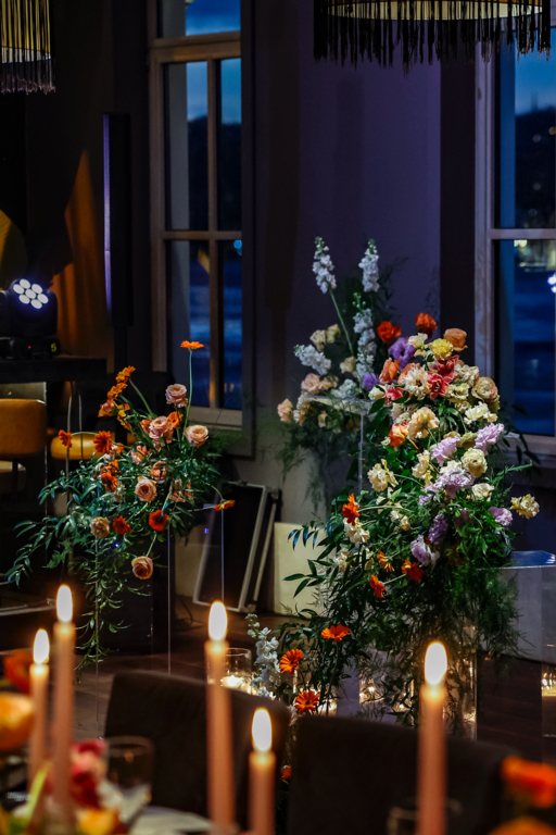 Puck Weddings & Flowers