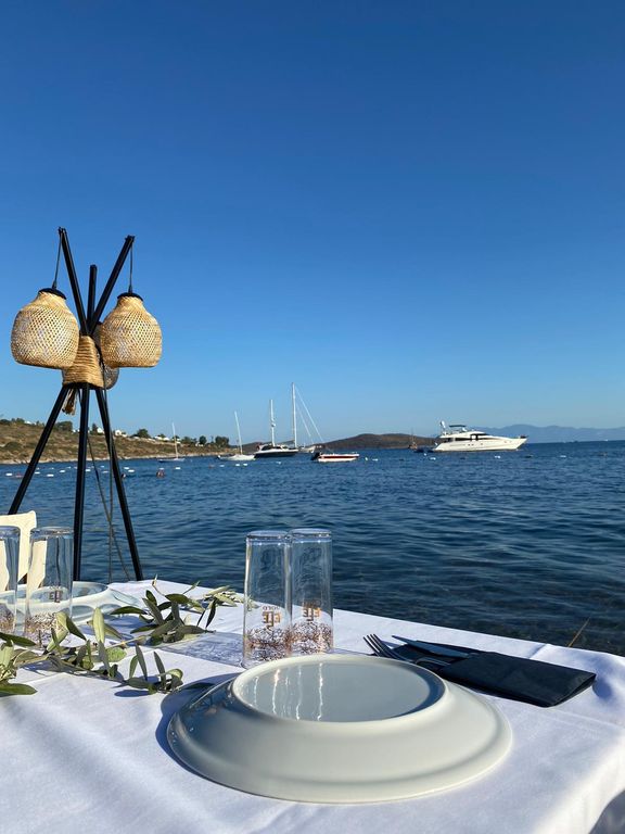 La Bohemme Beach & Restaurant
