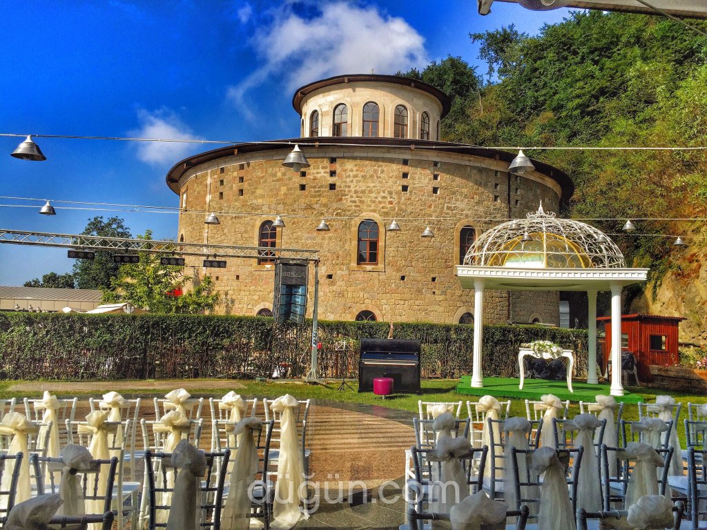 Cephanelik Hotel Garden