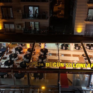 image-2379979