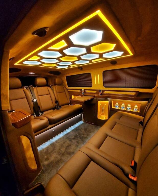 First Class Way Seyahat Acenteliği