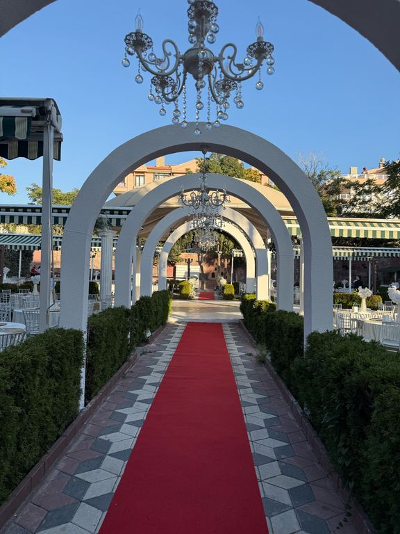 Newesta Kır Bahçesi