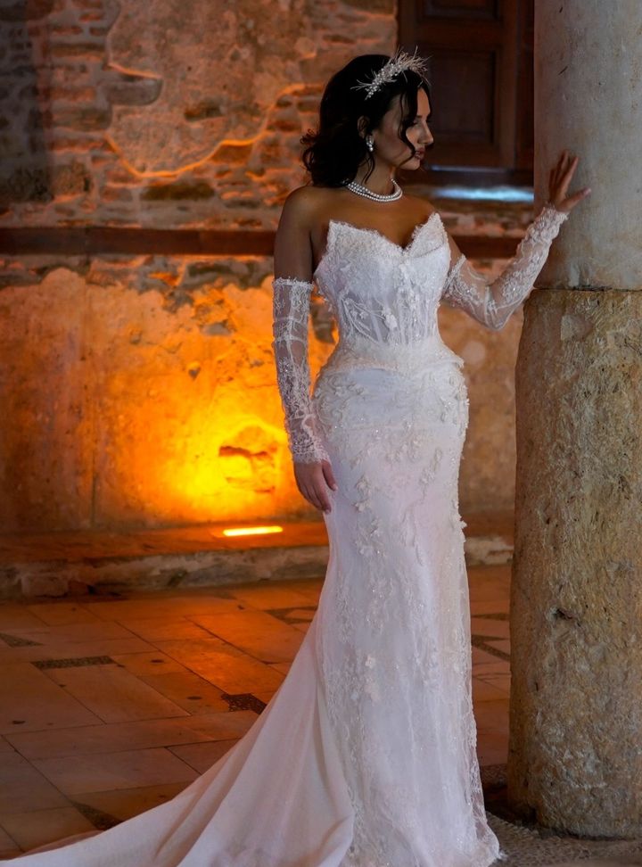 Balık ithal dantel gelinlik 