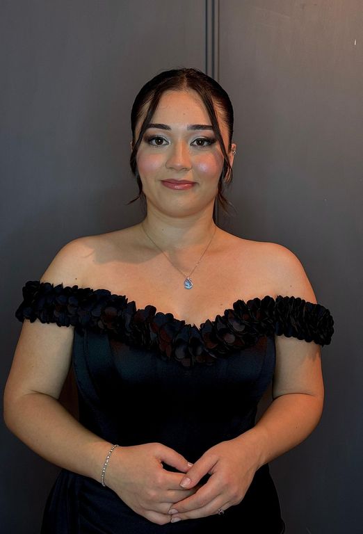 Kübra Yüce Make Up Artist