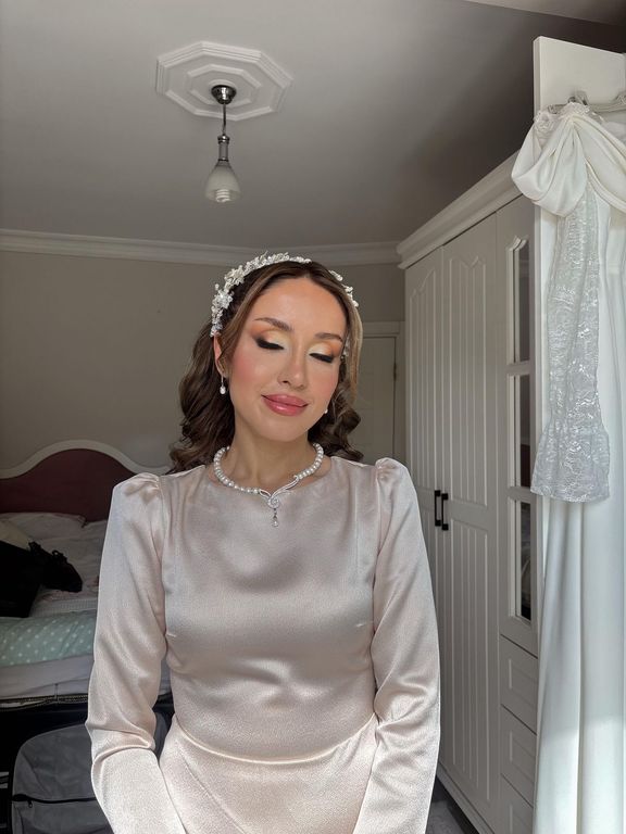 Kübra Yüce Make Up Artist