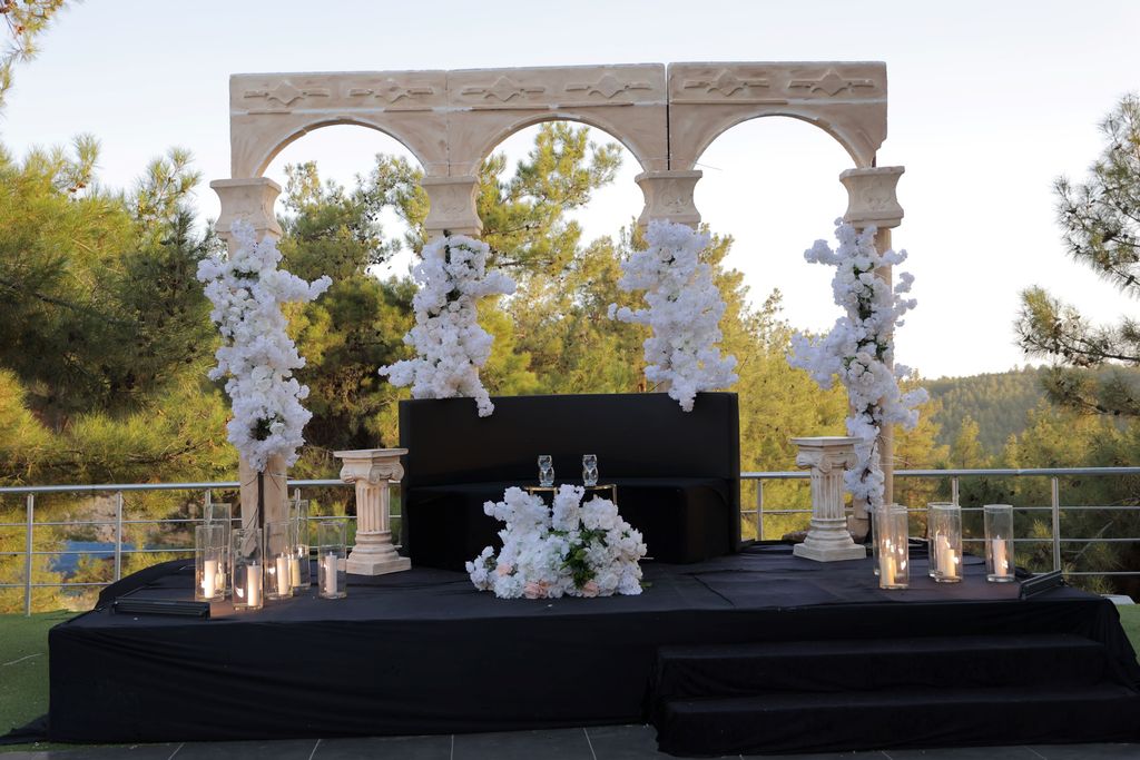 Green Hills Luxury Wedding