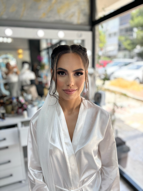 Nazan Saç Tasarım Make-up