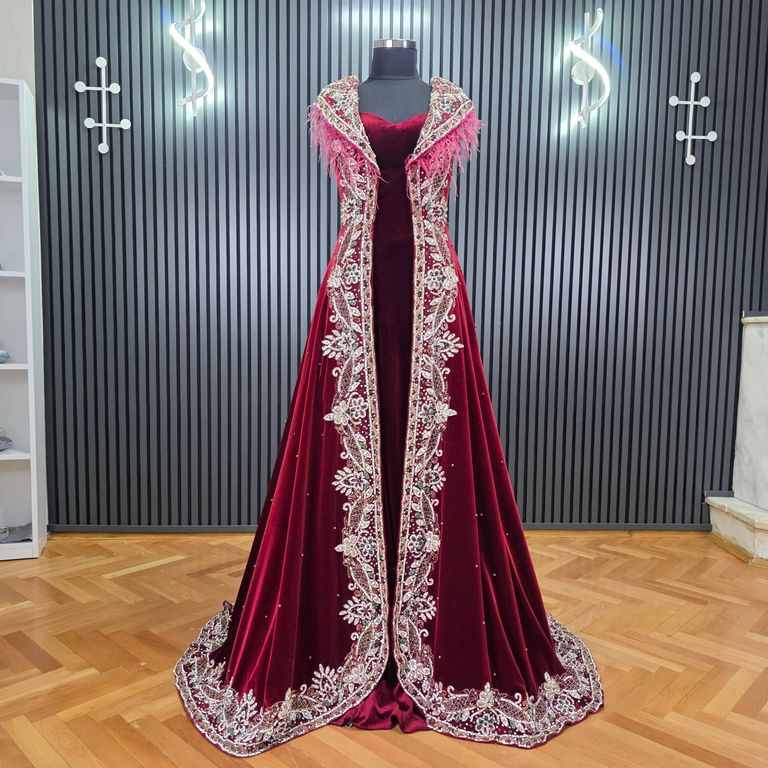 KADİFE TAŞ İŞLEMELİ KAFTAN - 1