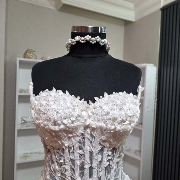 Les Belleza Moda Evi