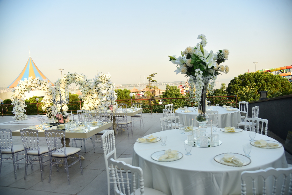 Suare Event Garden