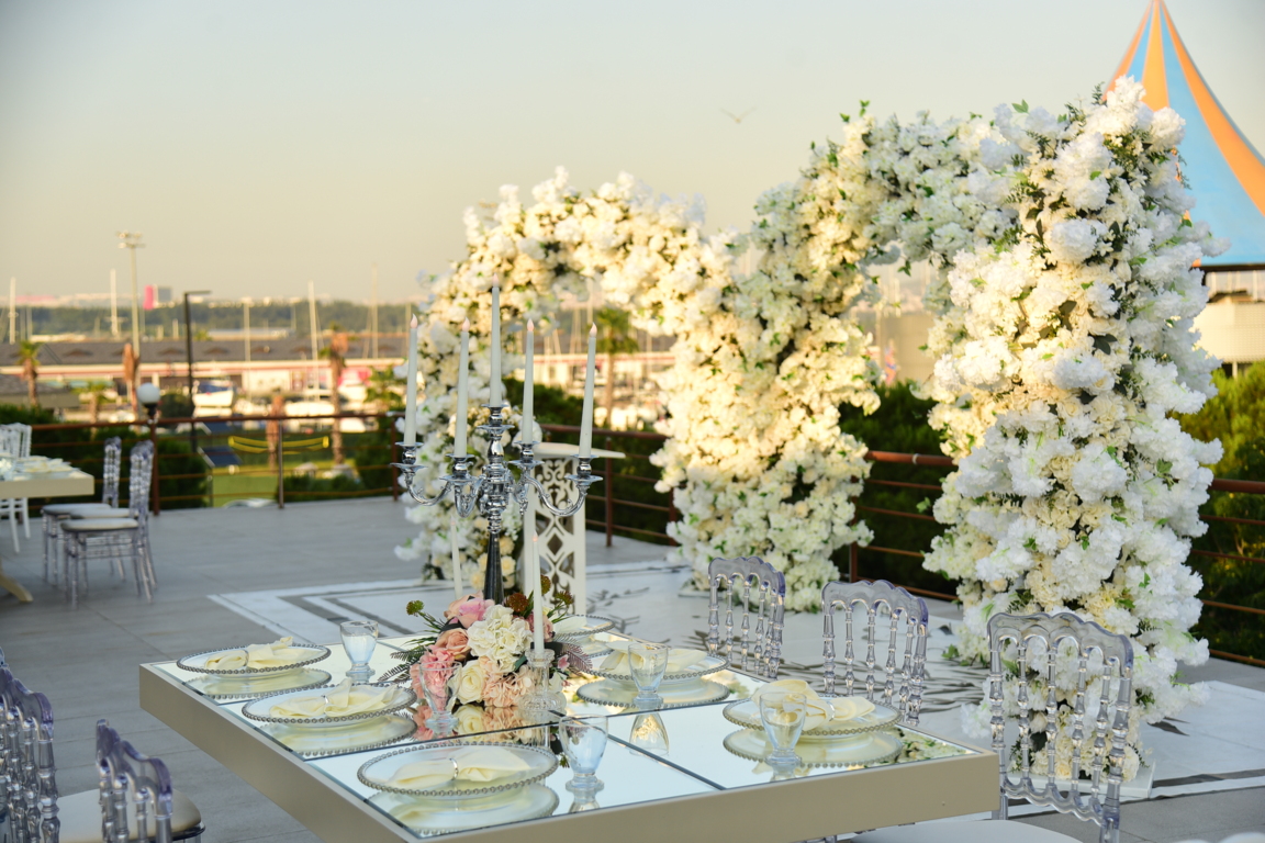 Suare Event Garden