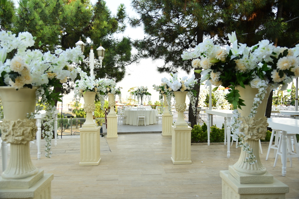 Suare Event Garden