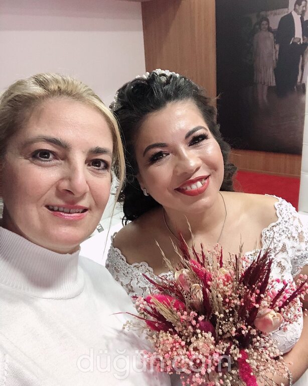 Nur Bayan Kuaförü