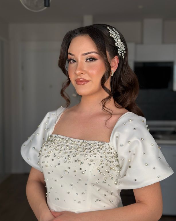 Make Up Semra Aykanat
