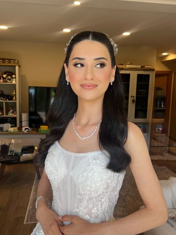 Ayşegül Görer Makeup - 2604787