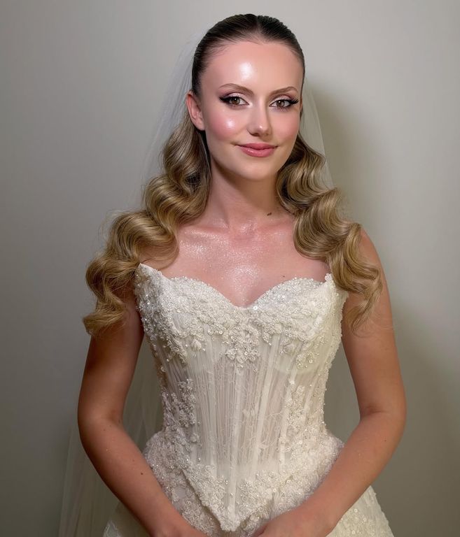 Büşra Gövenç Hair Makeup Studio - 2604662