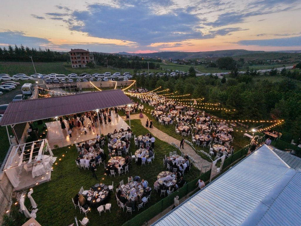 Pella Garden