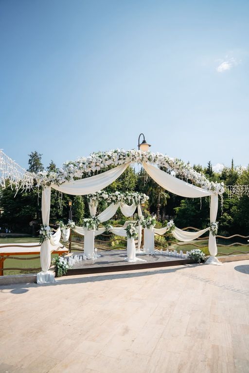 The Pond Event