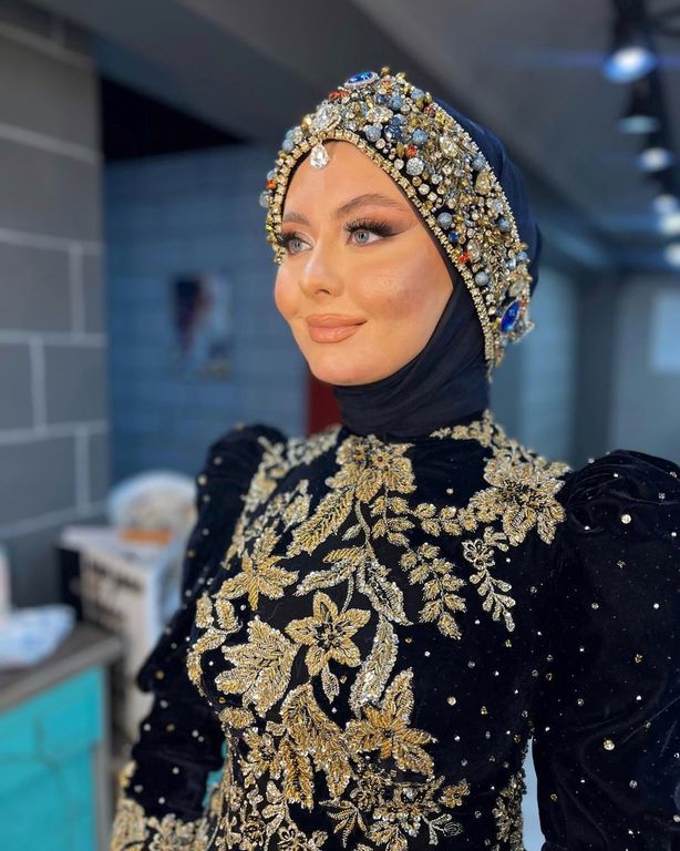 Salon Bahar Çolak