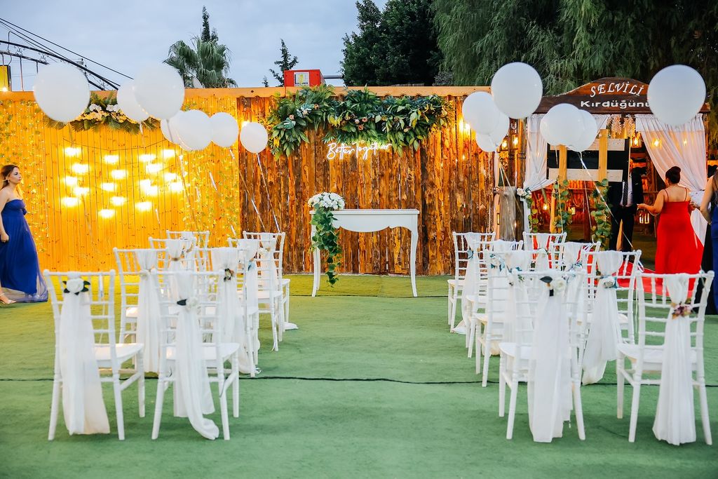 L'amor Garden Wedding