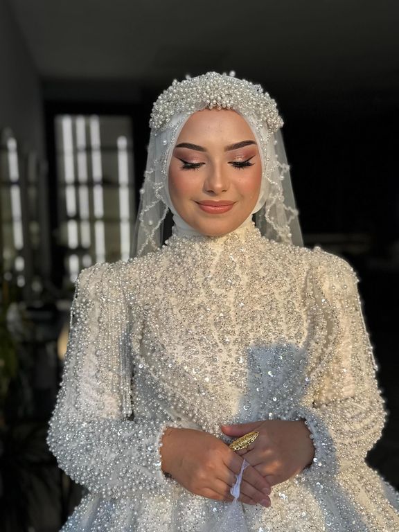 Melisa Özkaya Make Up & Türban Tasarım - 2604630
