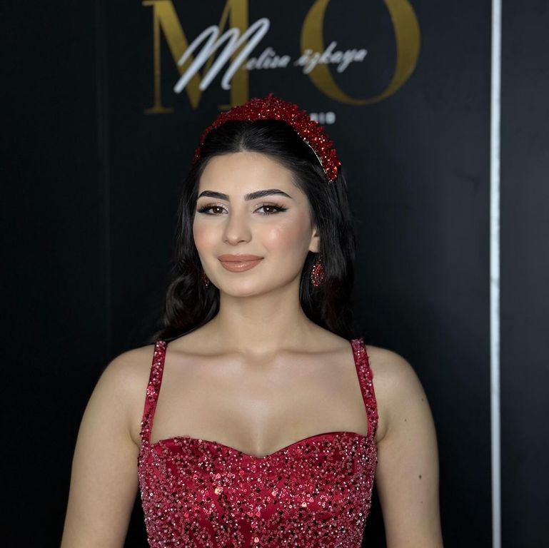Melisa Özkaya Make Up & Türban Tasarım - 2604639