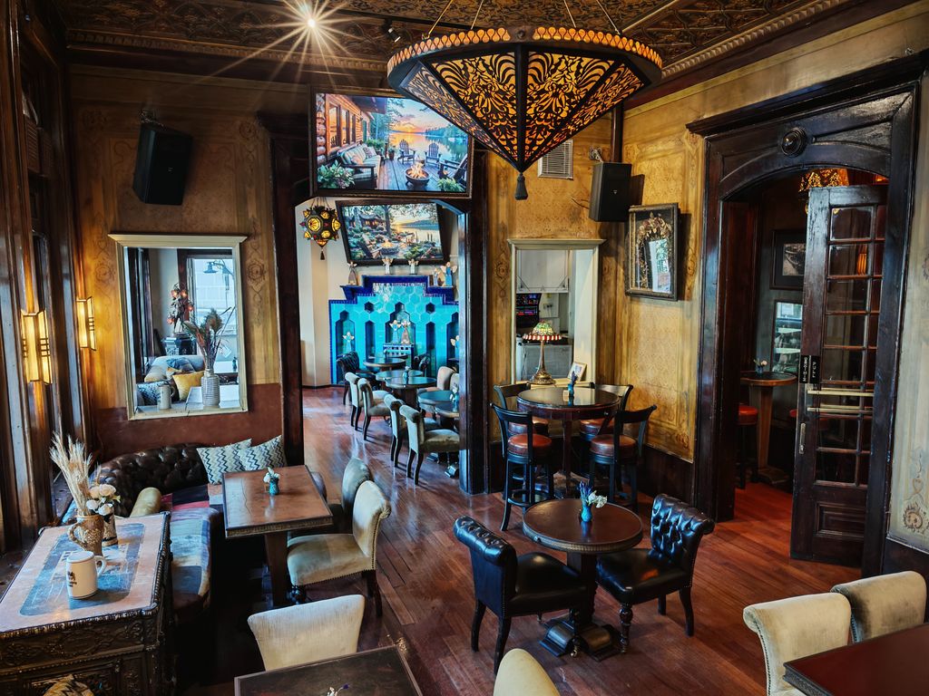 Zihni Pub