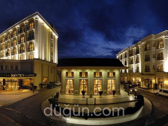Rocks Hotel & Casino