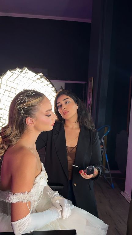 Evindar Çelik Makeup Artist