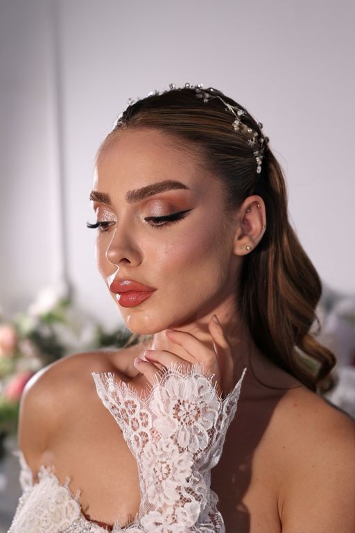 Evindar Çelik Makeup Artist