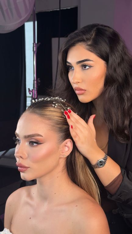 Evindar Çelik Makeup Artist