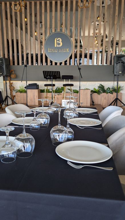 İzba Davet ve Kutlama