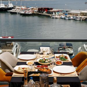 İzba Davet ve Kutlama