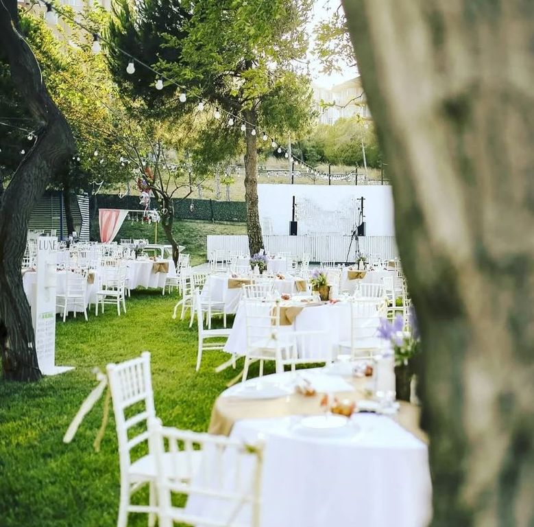 Nazende Davet Kır Bahçesi