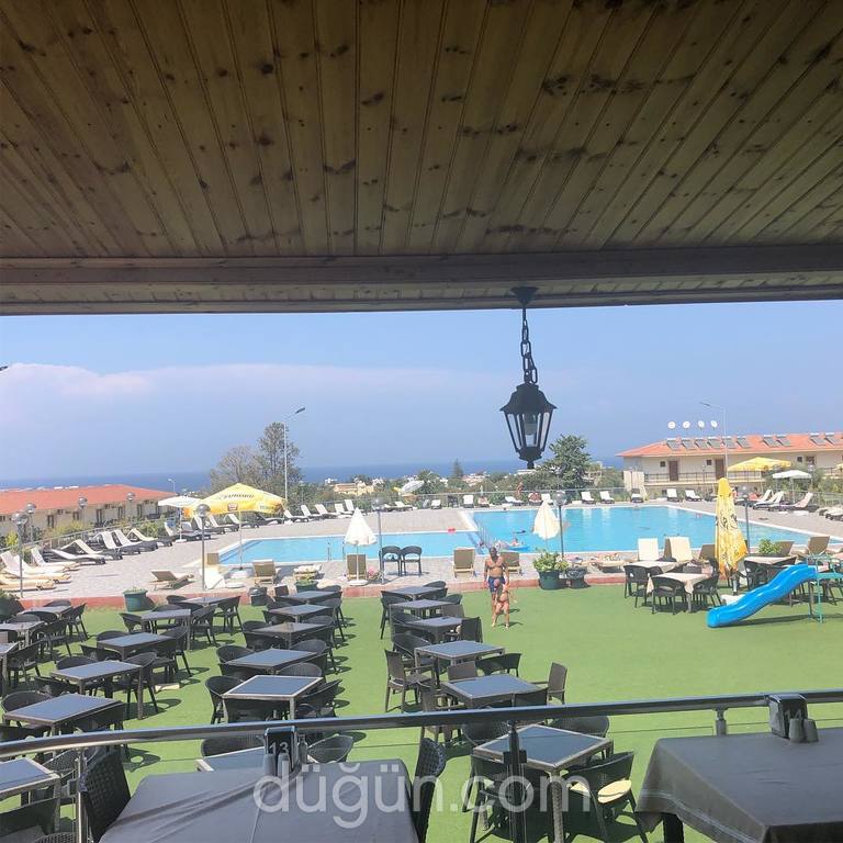 Riverside Tatil Köyü