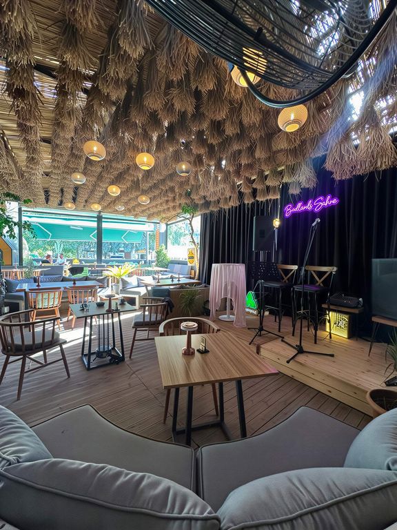Badlans Beer Garden