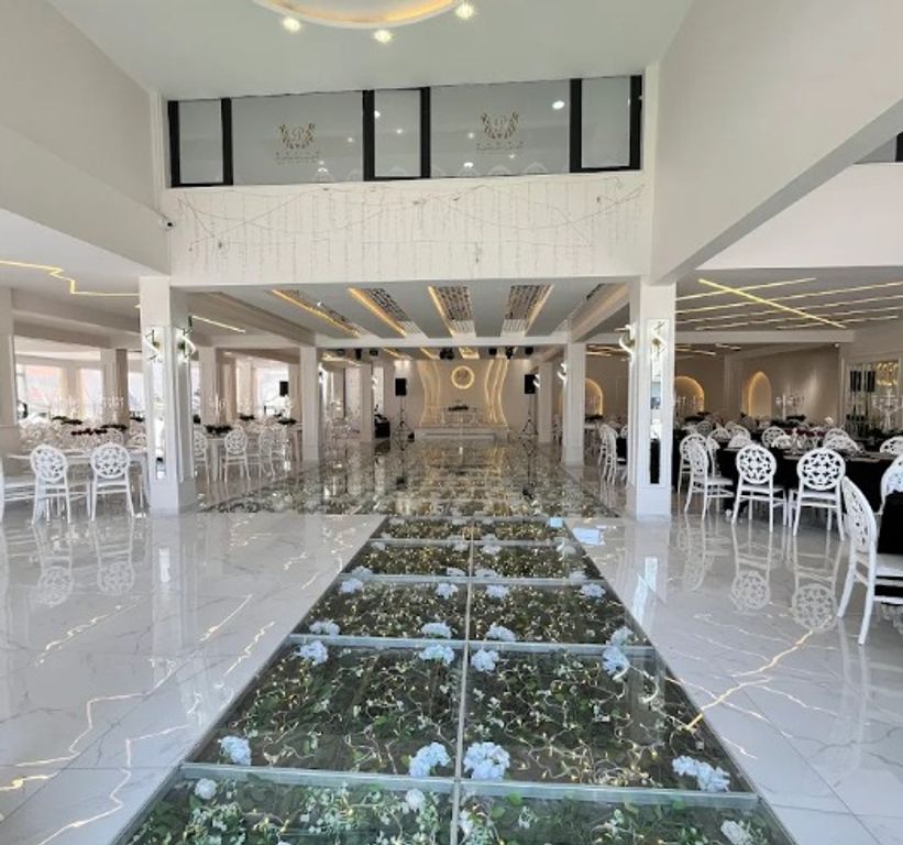 Platinum Luxury Wedding