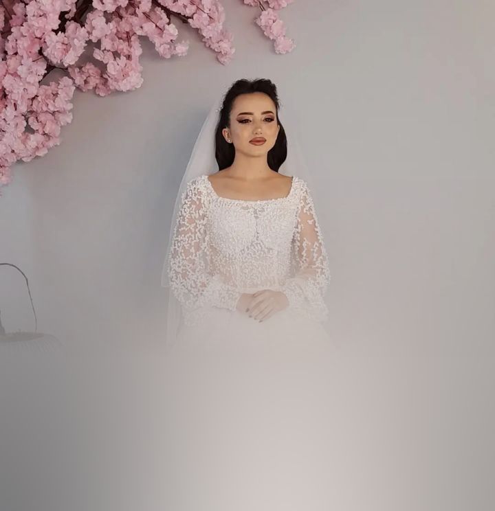 Ekol Hair & Make Up