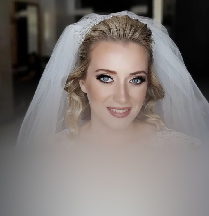 Ekol Hair & Make Up