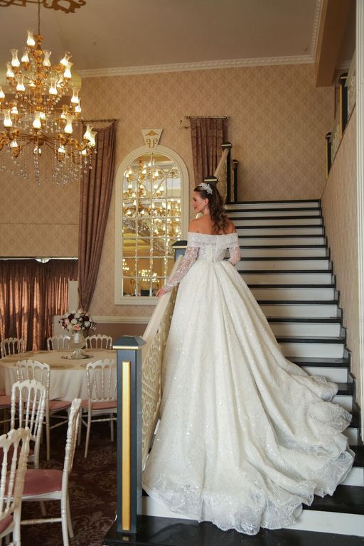 Atalay Gelinlik Feride Karadağ